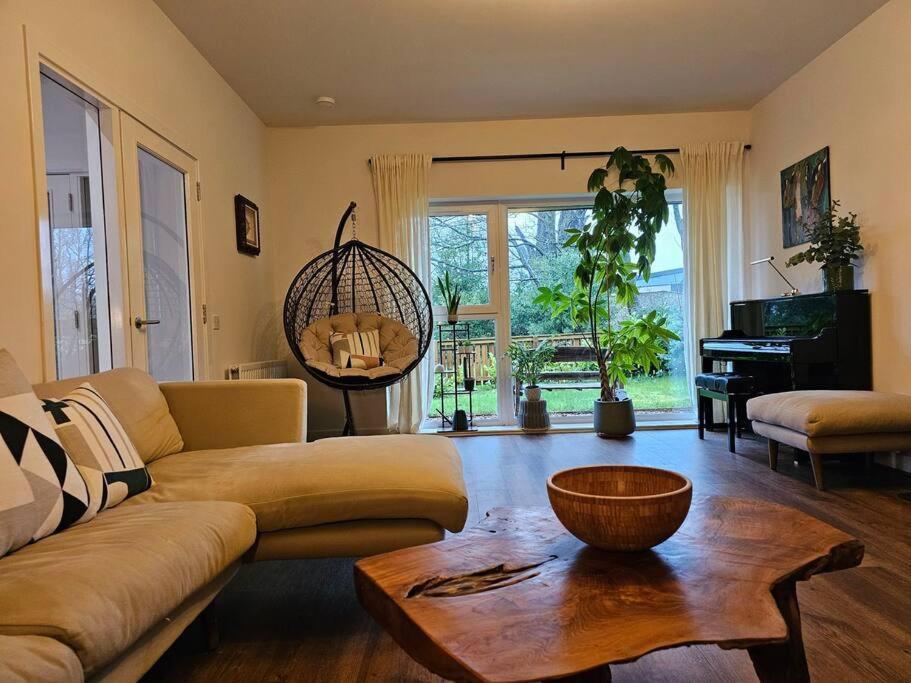 Our House @ Little France Villa Edinburgh Ngoại thất bức ảnh